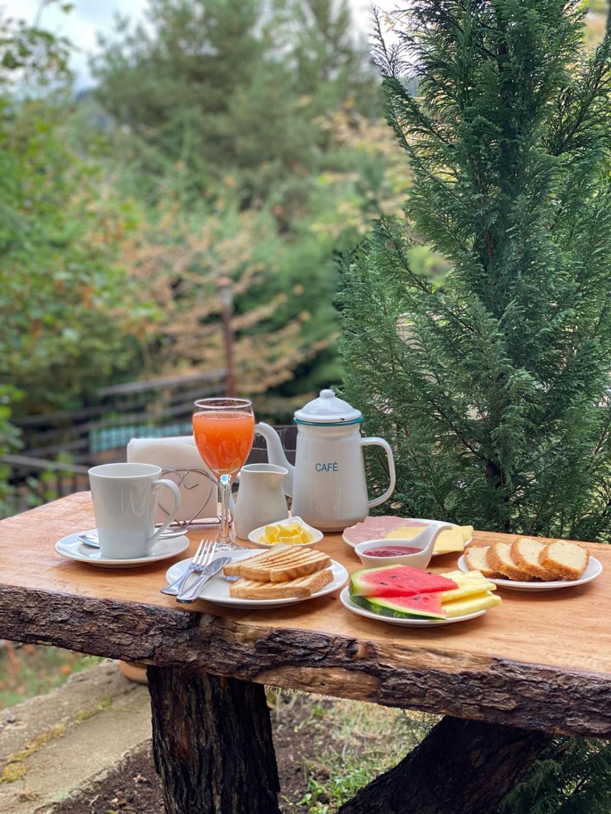 The Patagonian Lodge Coyhaique Exterior photo