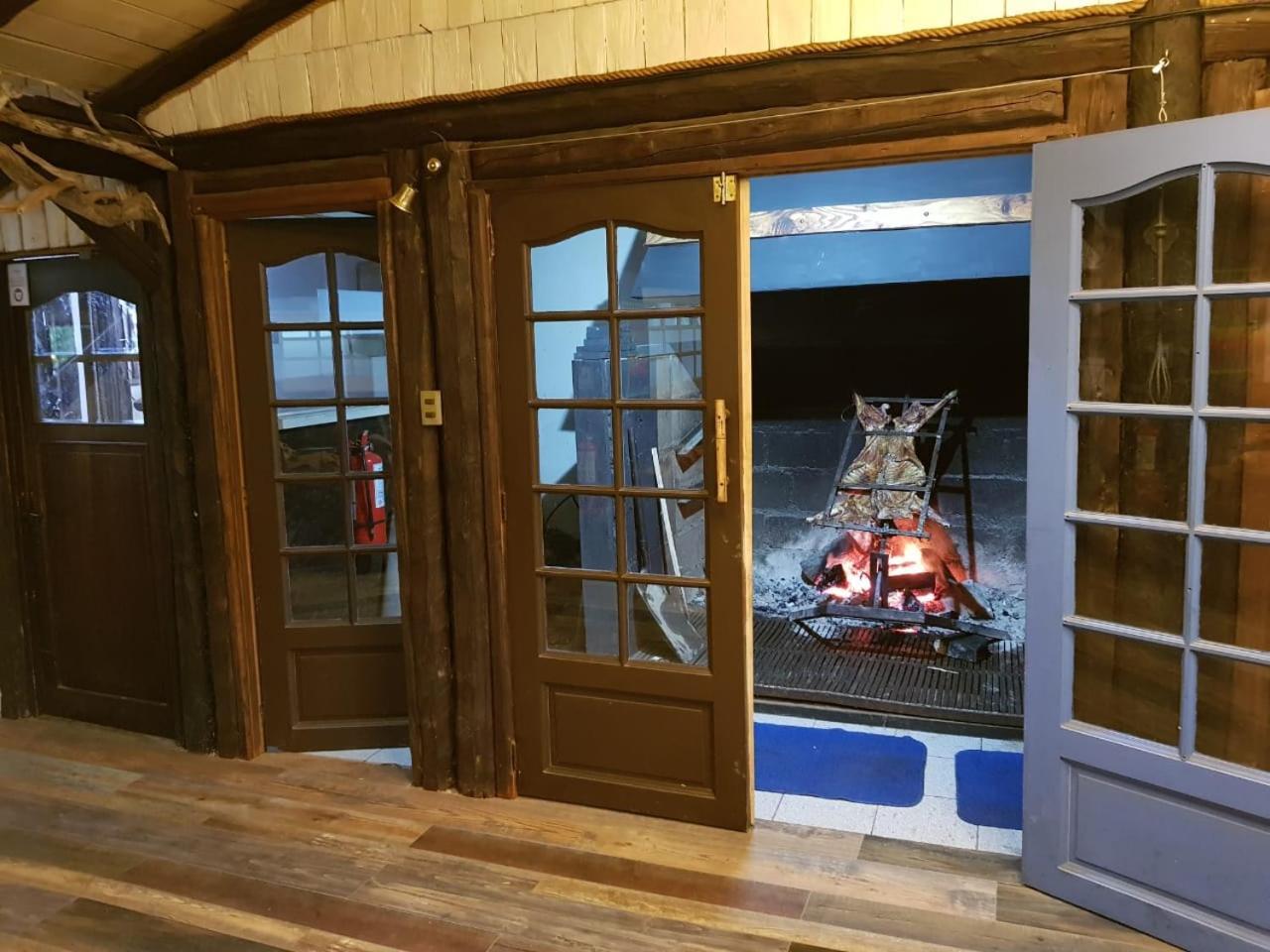 The Patagonian Lodge Coyhaique Exterior photo